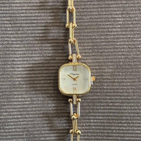 Gold-Tone Women's Bracelet Watch - Picture 3 of 4